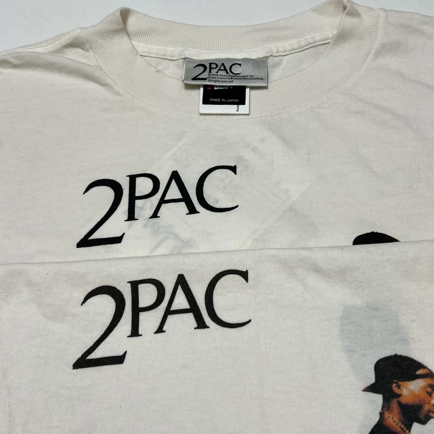 Printing and patterning SAINT Mxxxxxx × PAC 2PC_SS TEE/2PAC/WHT 2PAC co-branded 2PAC rapper TEE off-white S-XL This season's hottest and most important co-branded series is undoubtedly the 2PAC co-branded. The eternal god in the rap industry. 2PAC fans must invest in it. Accessories are in full range. 2PAC co-branded main label/co-branded wash label/SAINT black main label/little angel anti-counterfeiting label